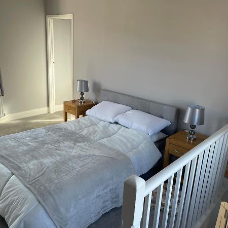Brady'S Glastonbury Beautiful Pad Great Location! Exteriér fotografie
